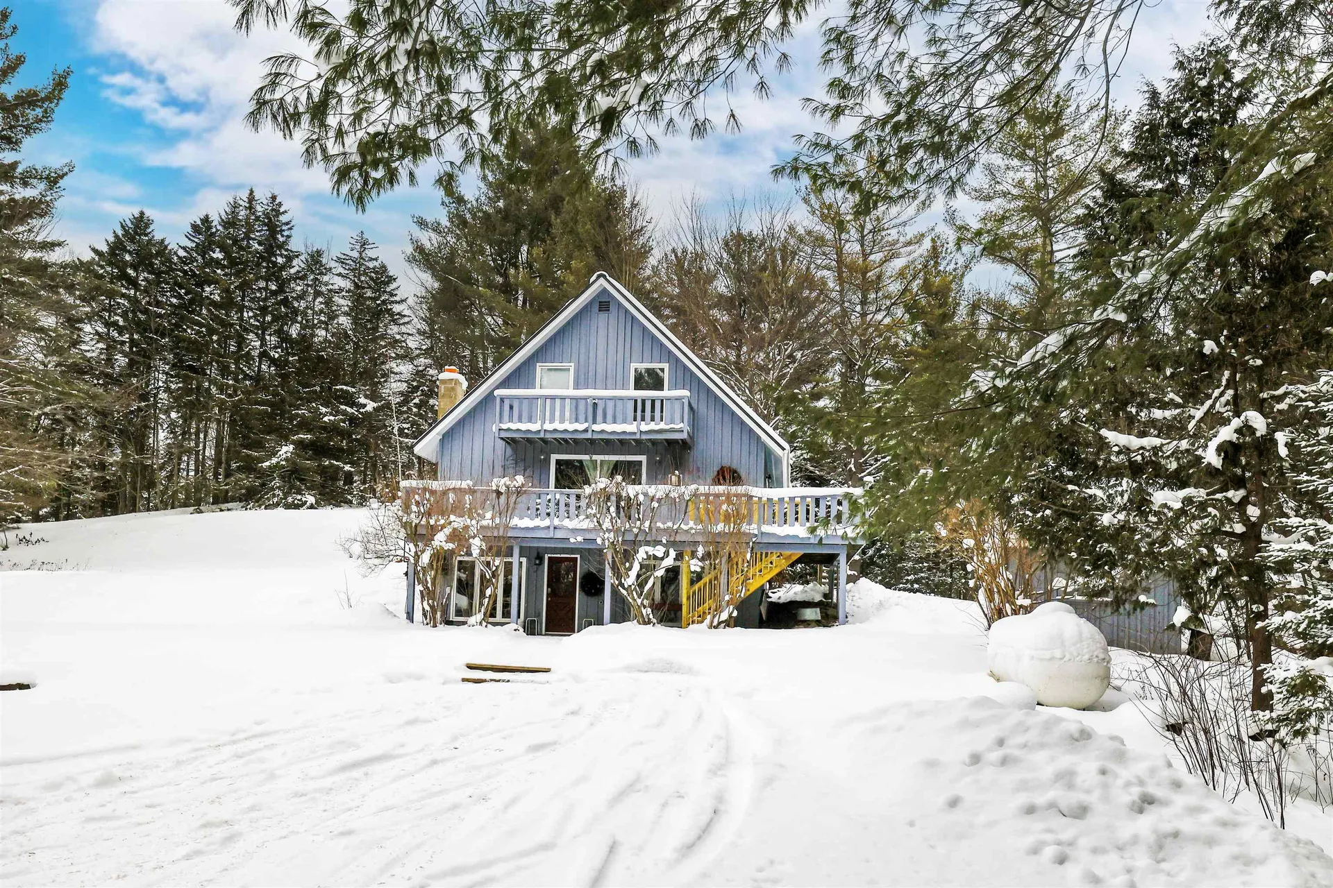 3003 Willoughby Avenue Barton VT 05822