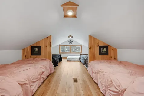 24 Newell Lane Whitefield NH 03598