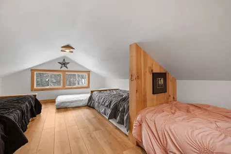 24 Newell Lane Whitefield NH 03598