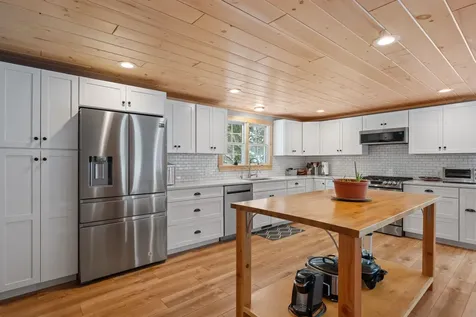 24 Newell Lane Whitefield NH 03598