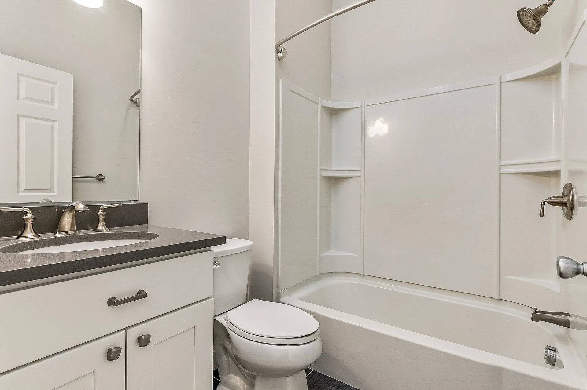 5 Pleasant Street Kittery ME 03904
