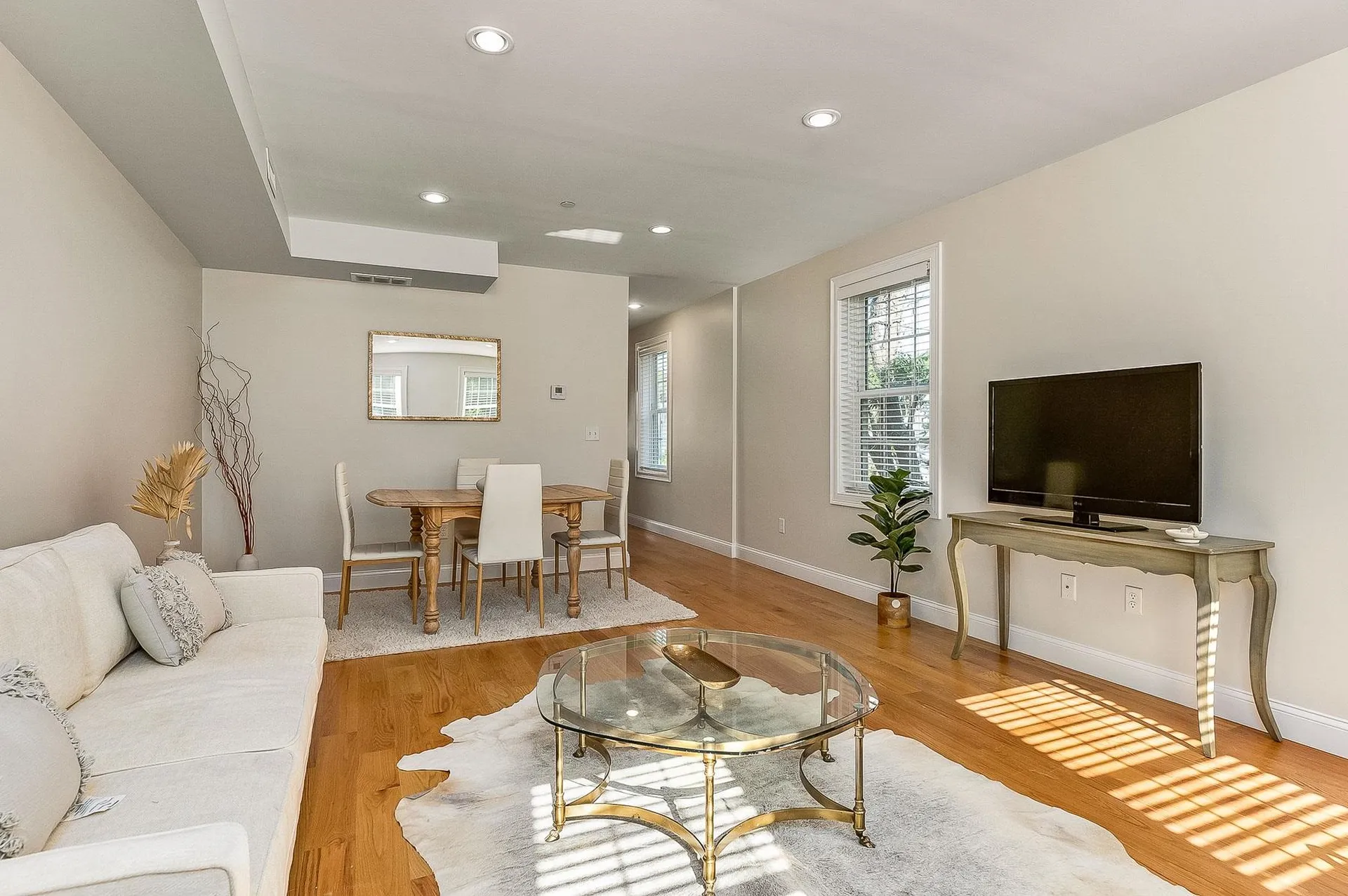 5 Pleasant Street Kittery ME 03904