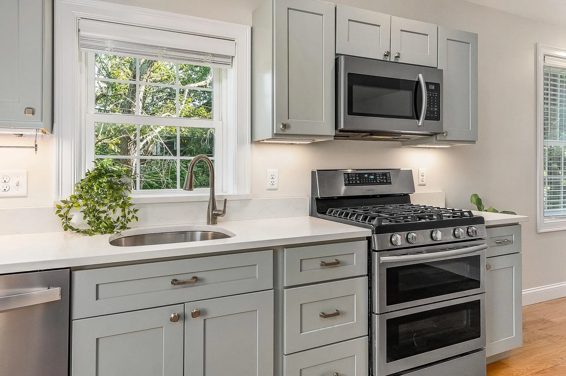 5 Pleasant Street Kittery ME 03904