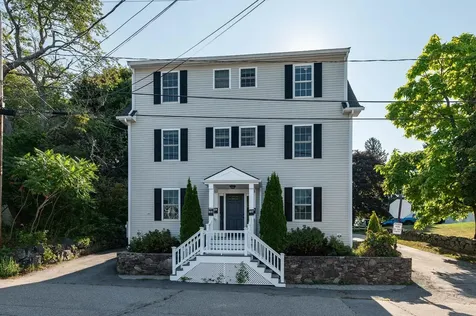 5 Pleasant Street Kittery ME 03904