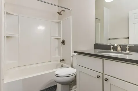 5 Pleasant Street Kittery ME 03904