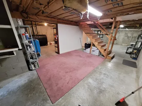 467 Shaker Street Sutton NH 03260