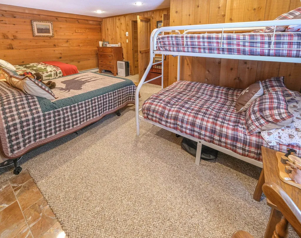 814 Glebe Mountain Road Windham VT 05359