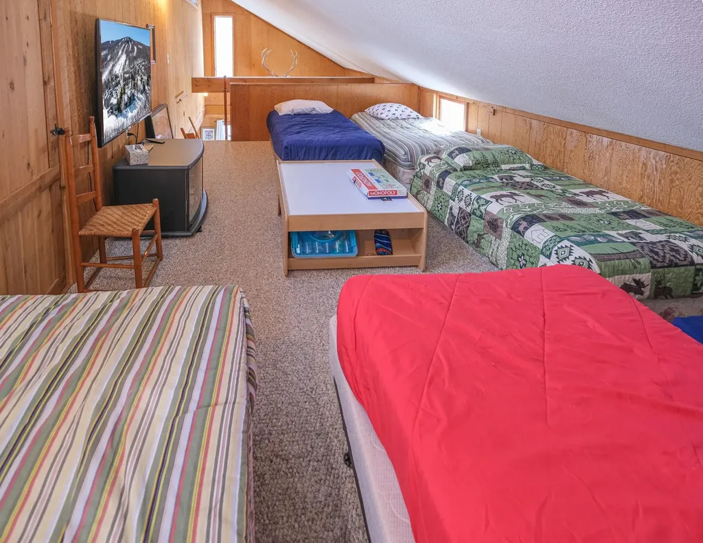 814 Glebe Mountain Road Windham VT 05359