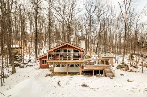22 Oak Ridge Road Bartlett NH 03812