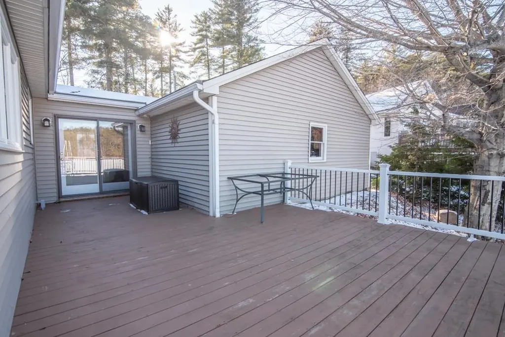 55 Weeks Drive Wakefield NH 03830