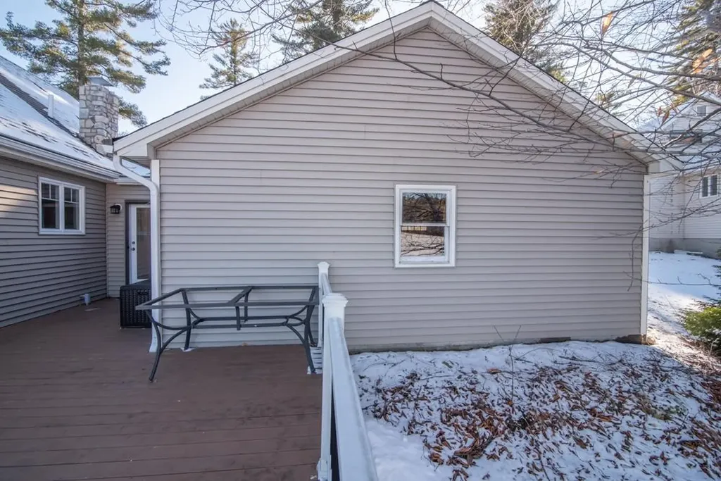 55 Weeks Drive Wakefield NH 03830