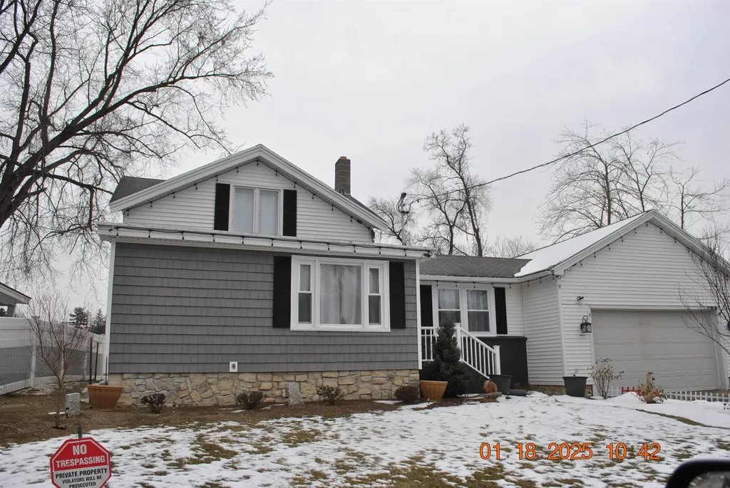337 Stark Lane Manchester NH 03102