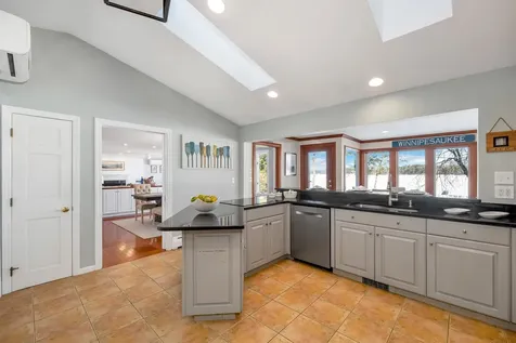 122 Pipers Point Lane Alton NH 03809