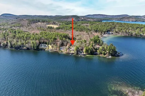 122 Pipers Point Lane Alton NH 03809