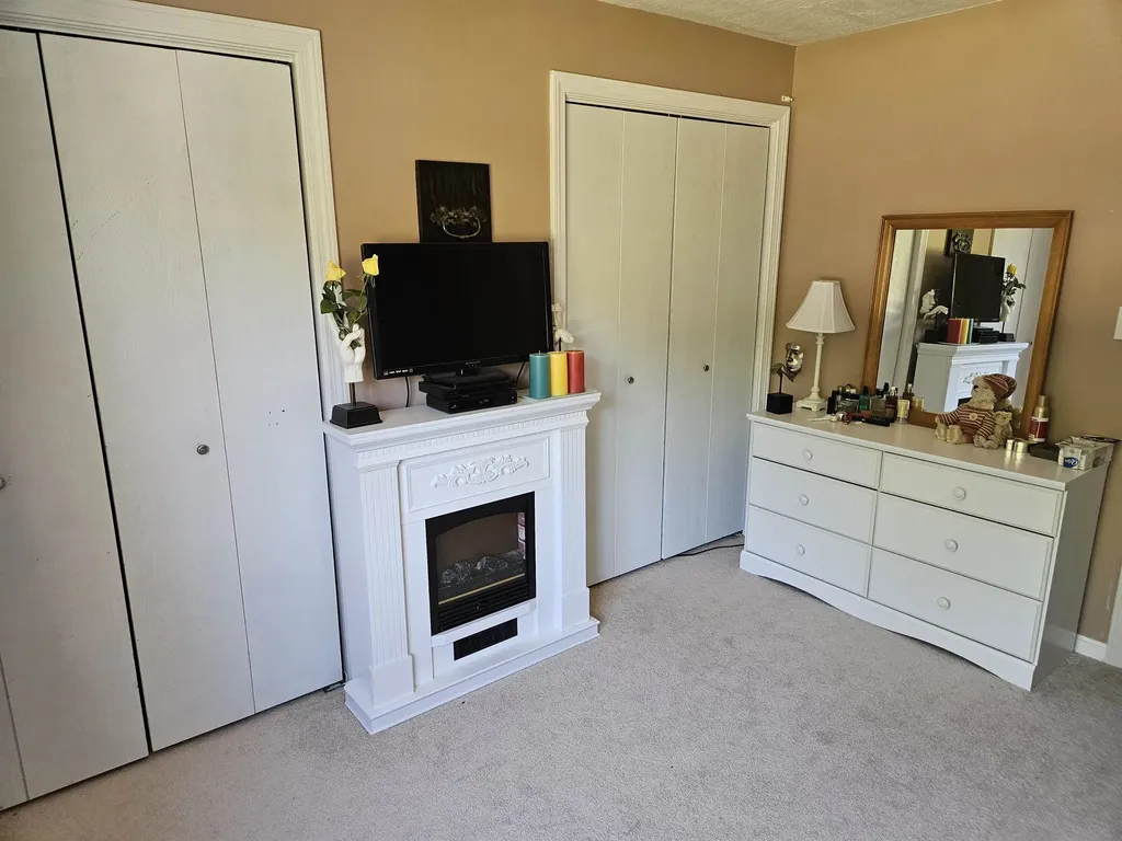 10 Madison Drive Woodstock NH 03262