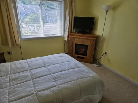 10 Madison Drive Woodstock NH 03262