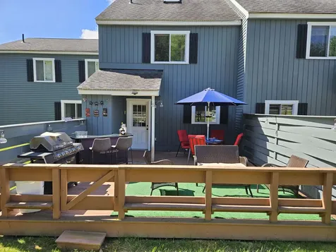 10 Madison Drive Woodstock NH 03262