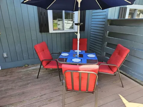 10 Madison Drive Woodstock NH 03262