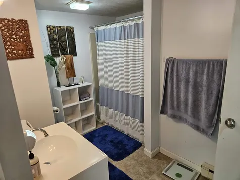 10 Madison Drive Woodstock NH 03262