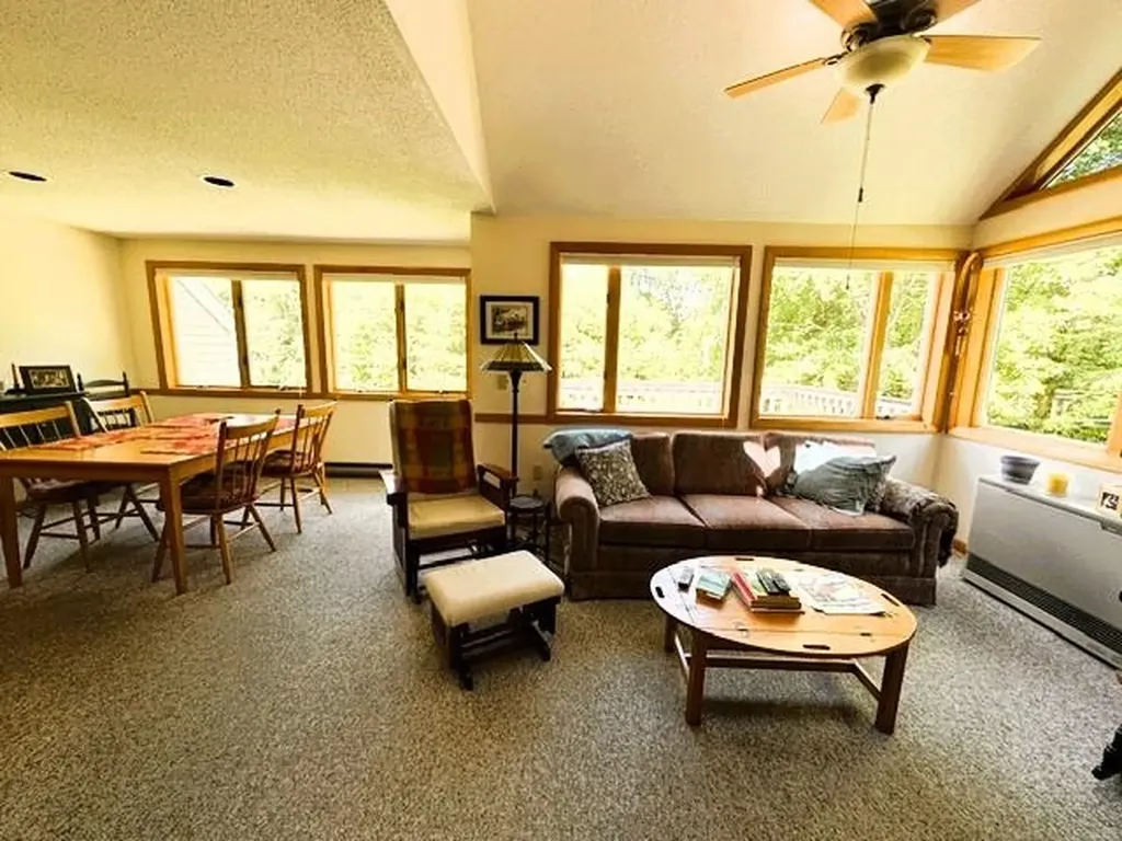 13 Laurel Circle Thornton NH 03285