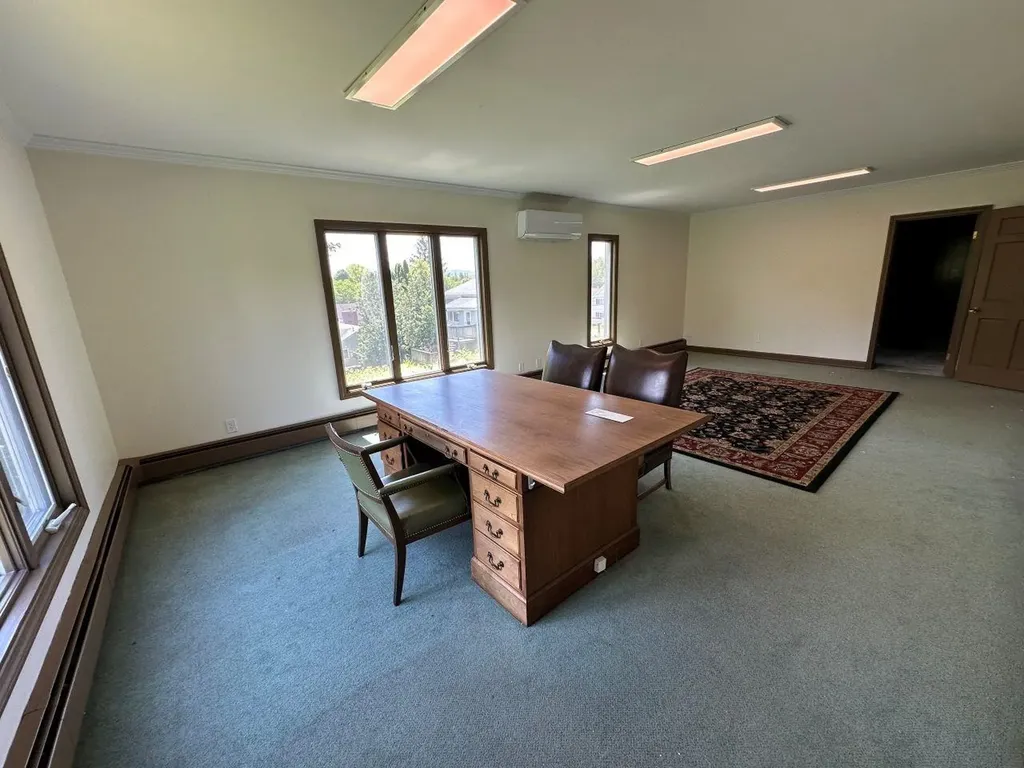 198 N Main Street Rutland City VT 05701