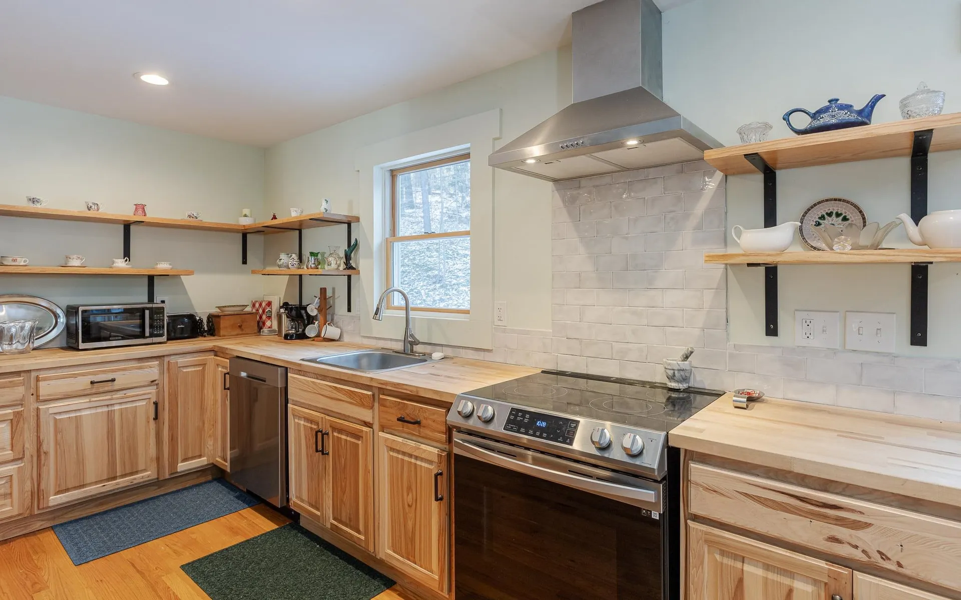 63 River Road Walpole NH 03608