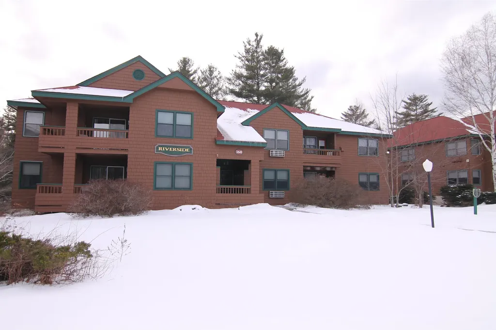 160 Deer Park Drive Woodstock NH 03262