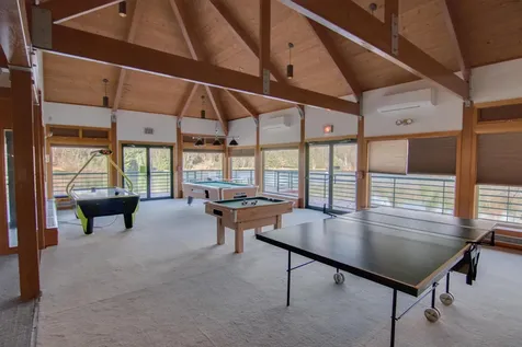 160 Deer Park Drive Woodstock NH 03262