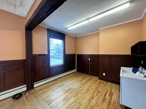 42 Central Street Newport City VT 05855