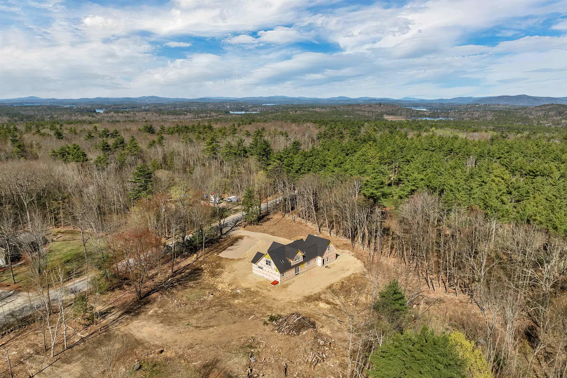 807 North Line Road Tuftonboro NH 03816