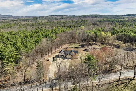 807 North Line Road Tuftonboro NH 03816