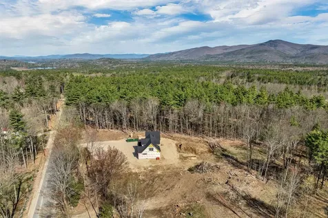 807 North Line Road Tuftonboro NH 03816