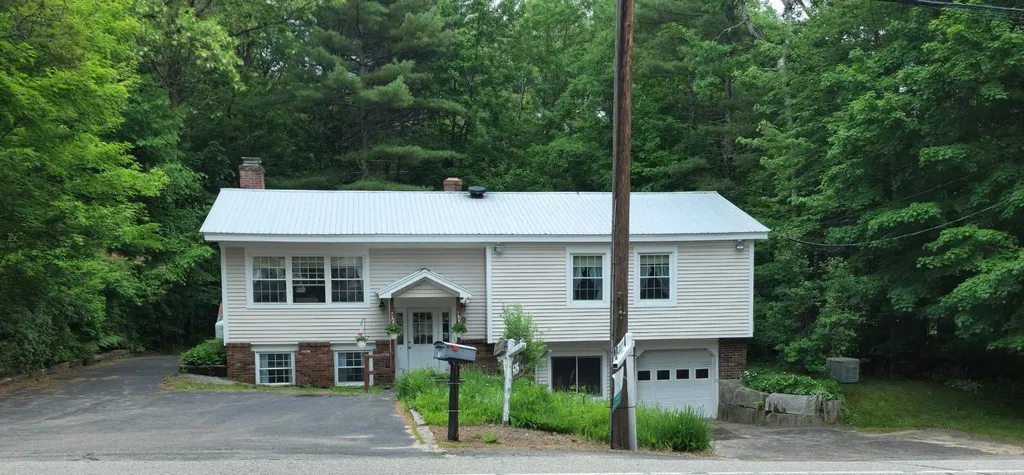 515 W Side Road Conway NH 03860