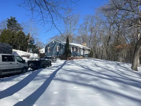 9 Beach Drive Kingston NH 03848