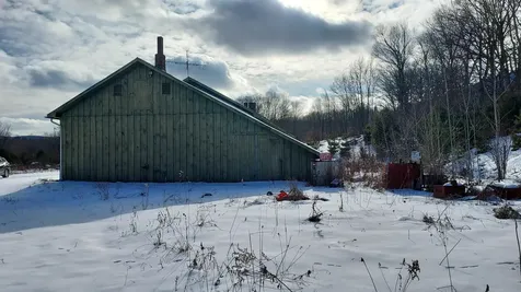 3337 Walker Mountain Road Clarendon VT 05759