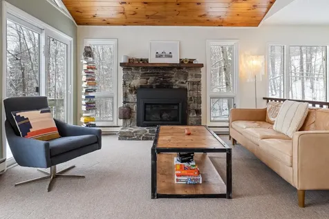 43 Pauline Cole Drive Hartford VT 05059