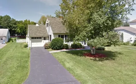 8 Lindenwood Drive South Burlington VT 05403