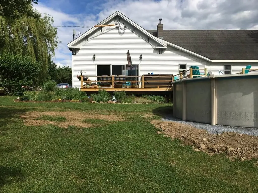 96 East Road Panton VT 05491