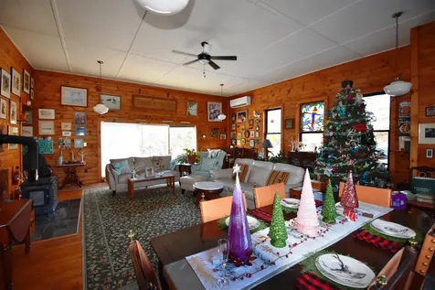 96 East Road Panton VT 05491