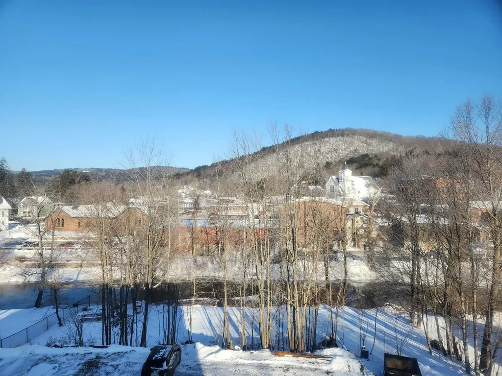 30 Beech Street Bristol NH 03222