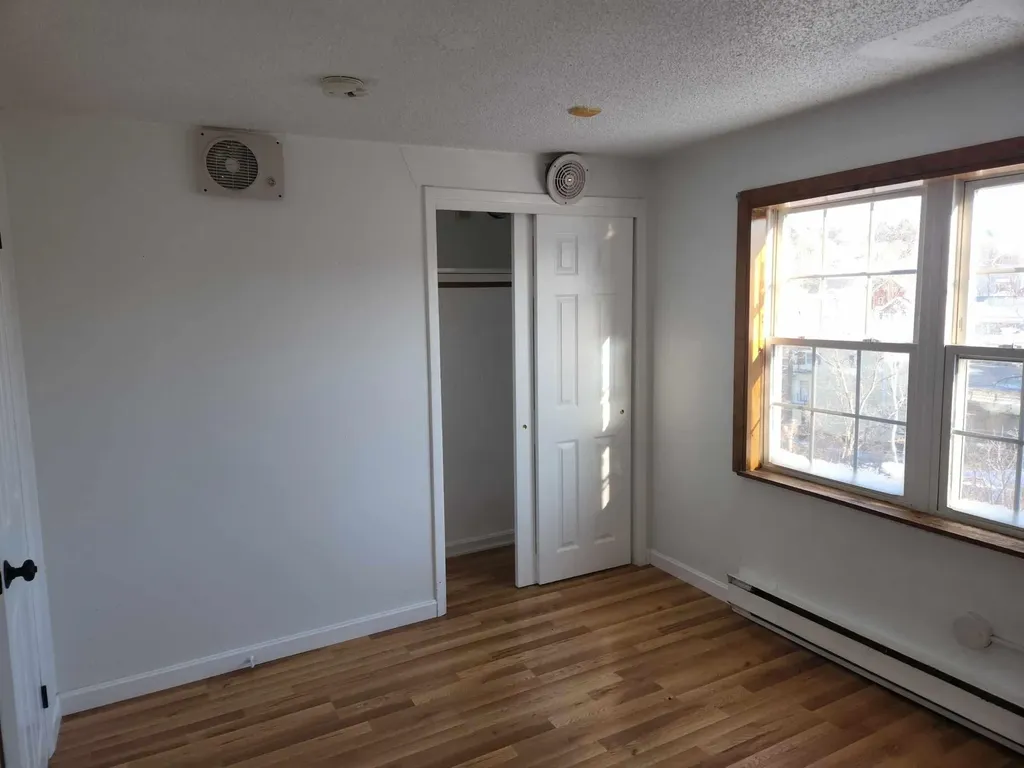 30 Beech Street Bristol NH 03222