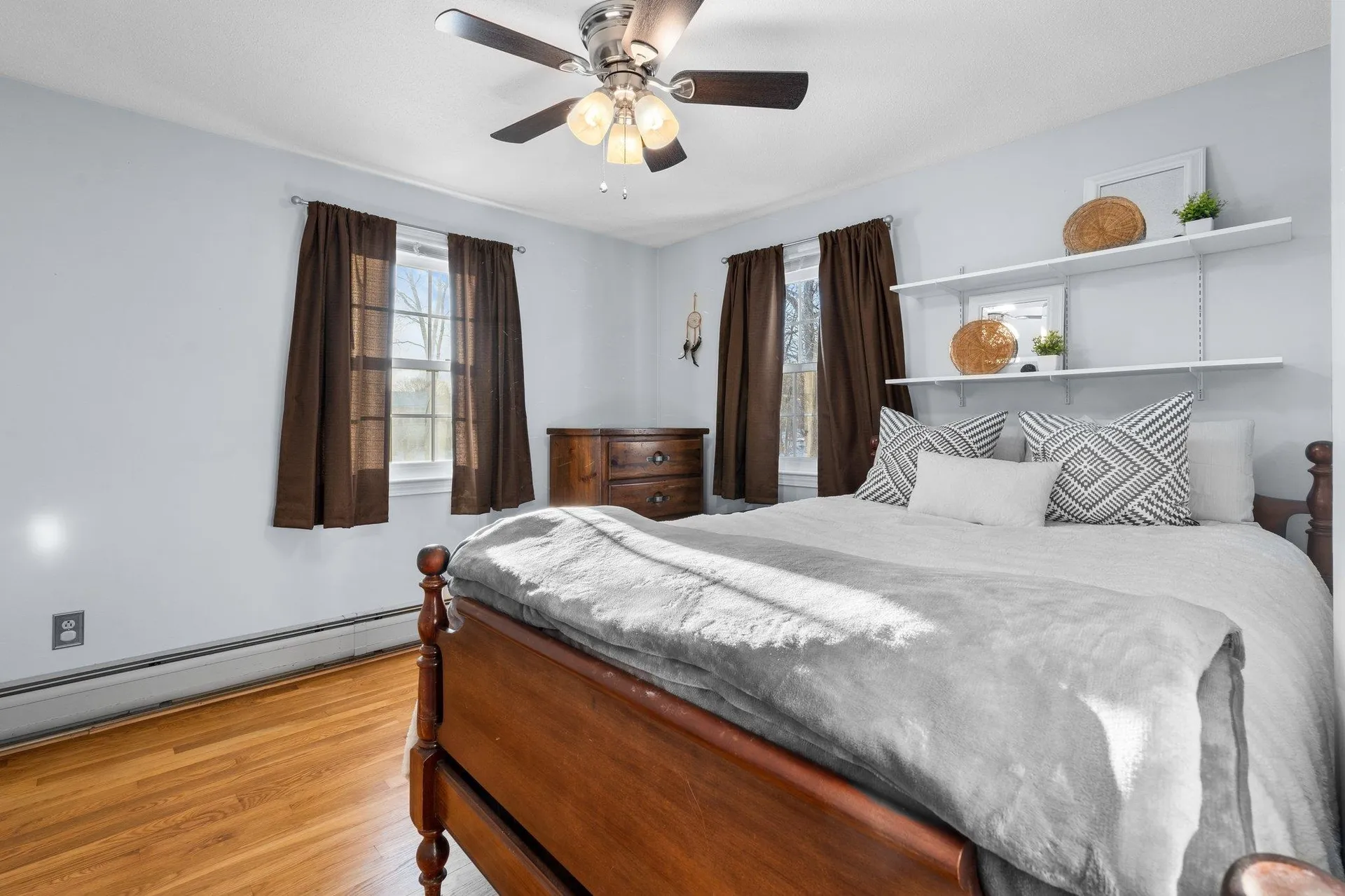 3 Hickory Drive Derry NH 03038