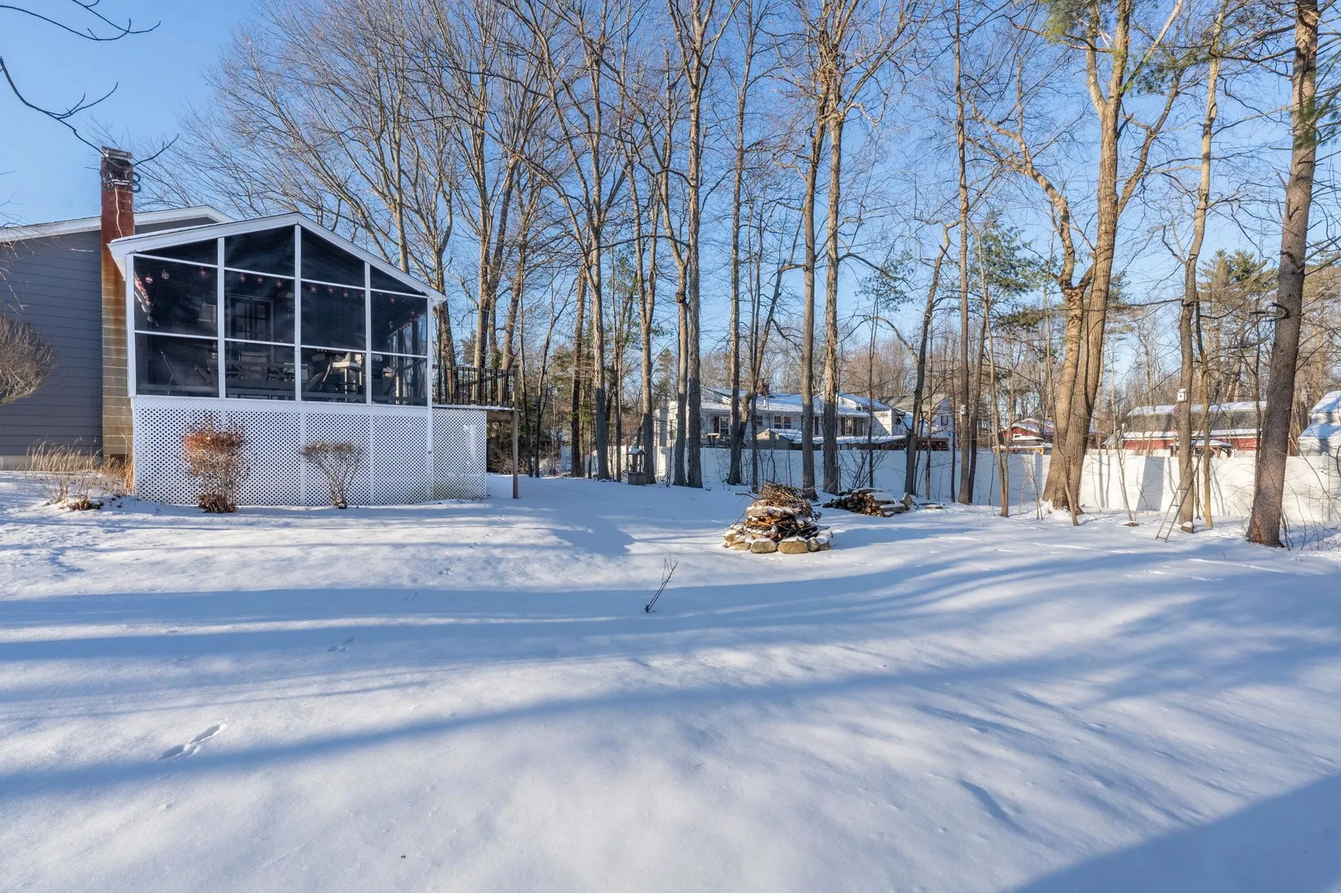 3 Hickory Drive Derry NH 03038