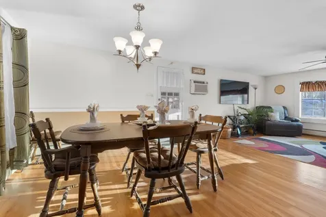 3 Hickory Drive Derry NH 03038
