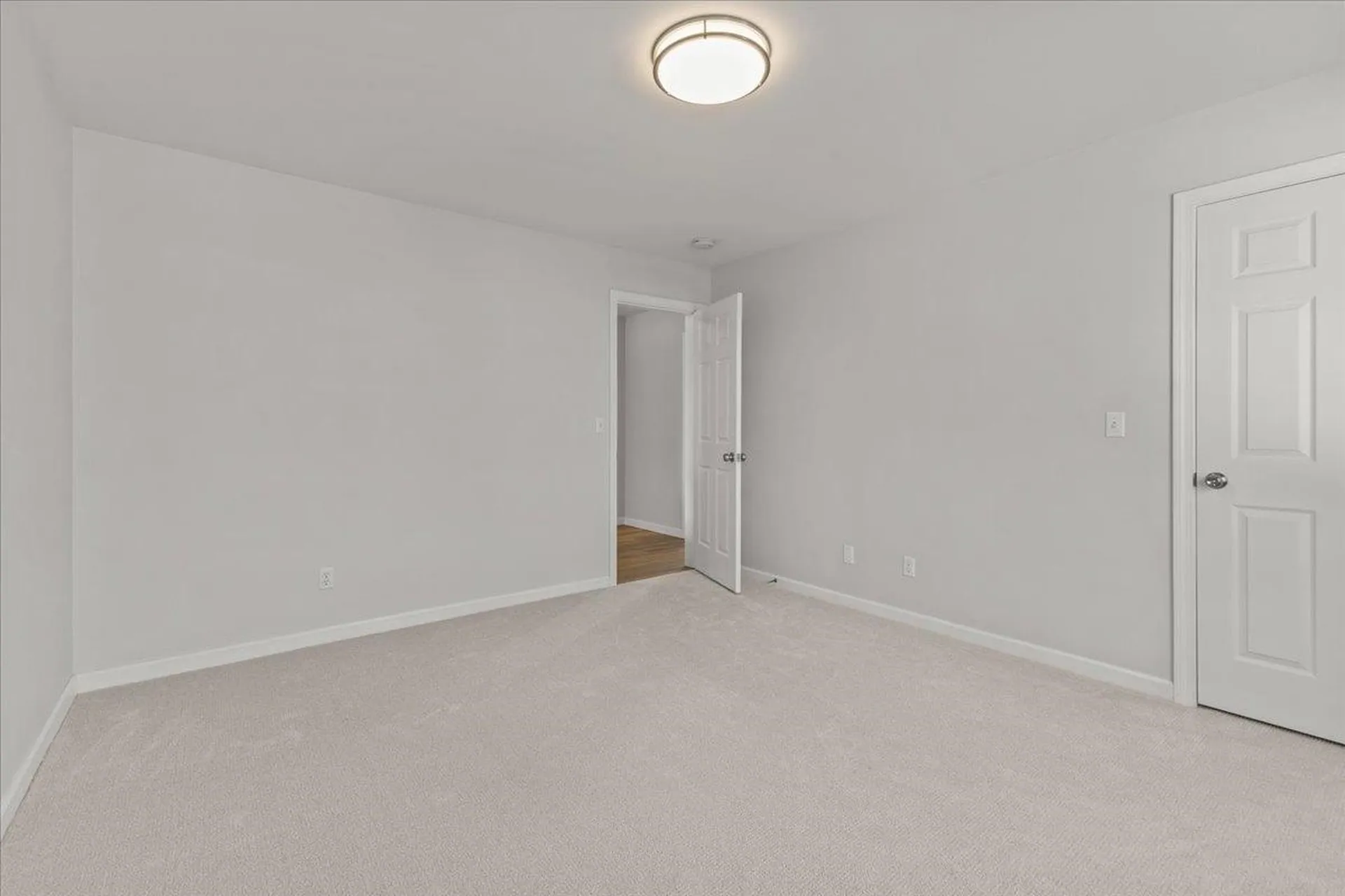 1 Chelsea Place Williston VT 05495