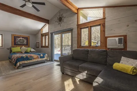 95 White Pines Road Reading VT 05153