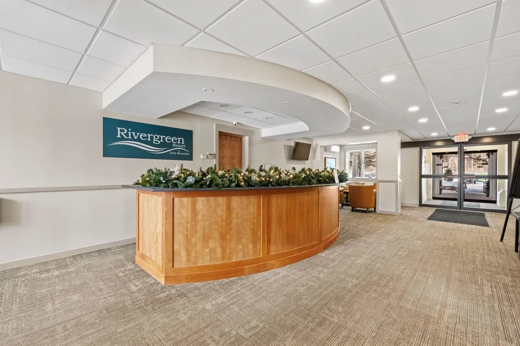 48 Cooper Memorial Drive Lincoln NH 03251