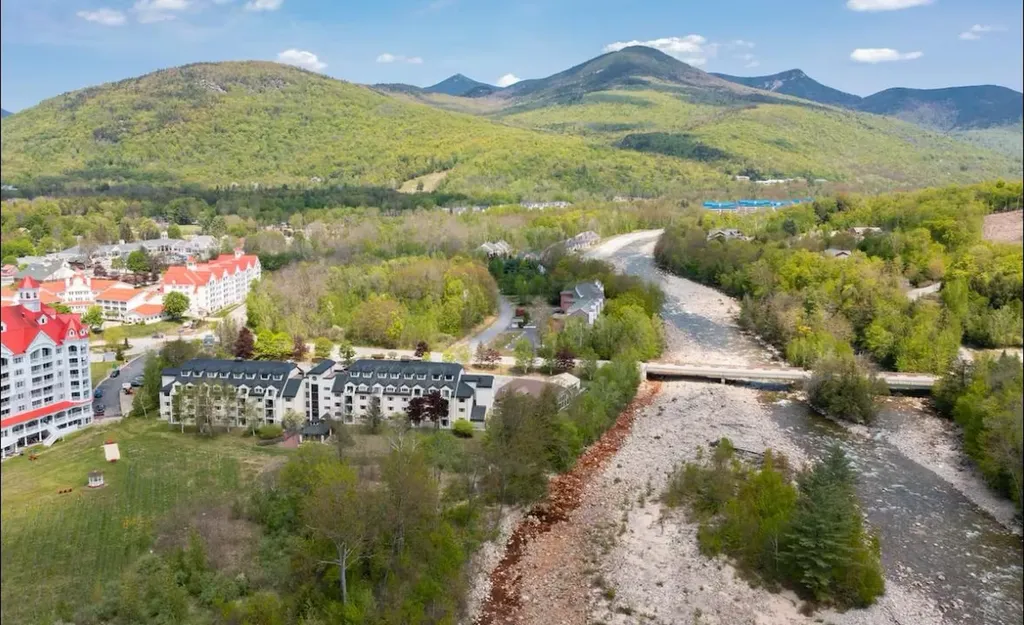 48 Cooper Memorial Drive Lincoln NH 03251