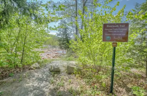 48 Cooper Memorial Drive Lincoln NH 03251