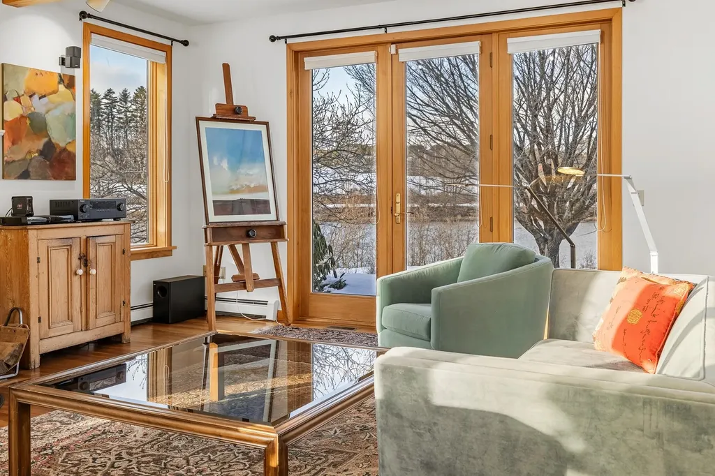 56 River Road Hanover NH 03755